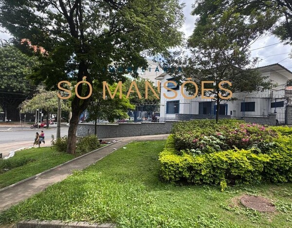 CASA COMERCIAL À VENDA NO BAIRRO BARRO PRETO EM BH