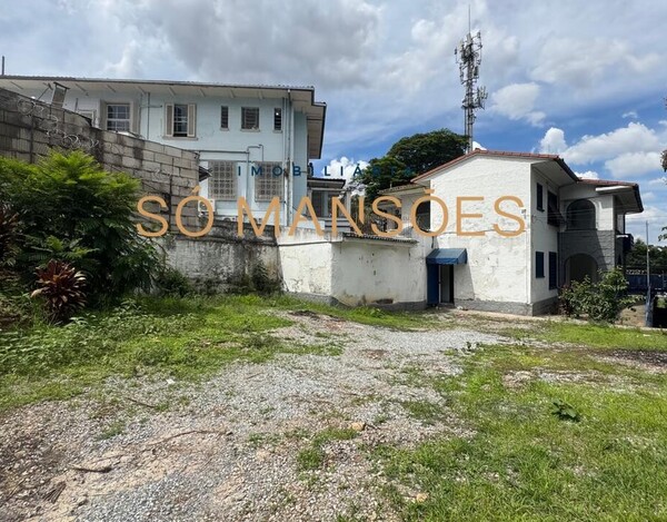 CASA COMERCIAL À VENDA NO BAIRRO BARRO PRETO EM BH