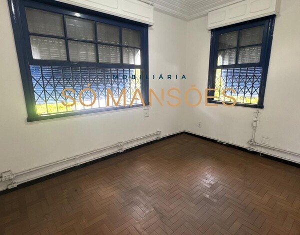 CASA COMERCIAL À VENDA NO BAIRRO BARRO PRETO EM BH