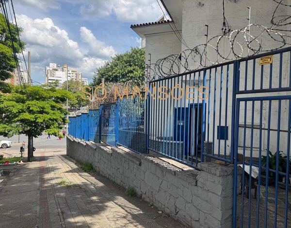 CASA COMERCIAL À VENDA NO BAIRRO BARRO PRETO EM BH