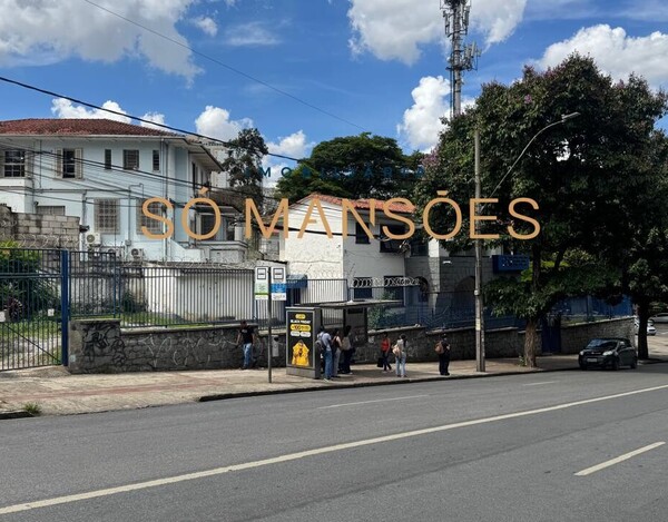 CASA COMERCIAL À VENDA NO BAIRRO BARRO PRETO EM BH