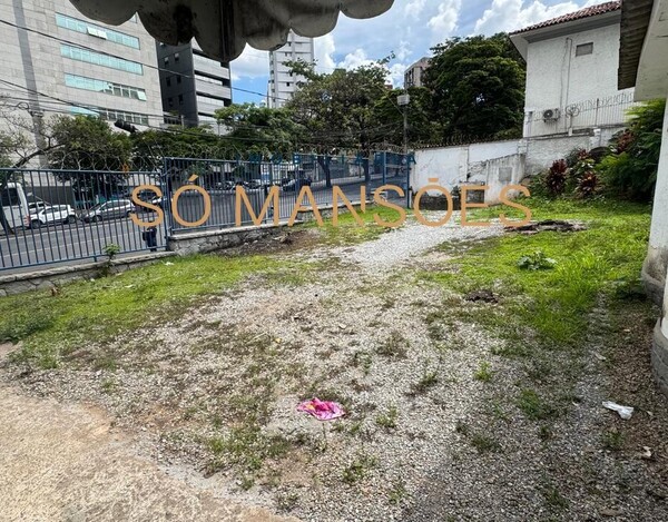 CASA COMERCIAL À VENDA NO BAIRRO BARRO PRETO EM BH