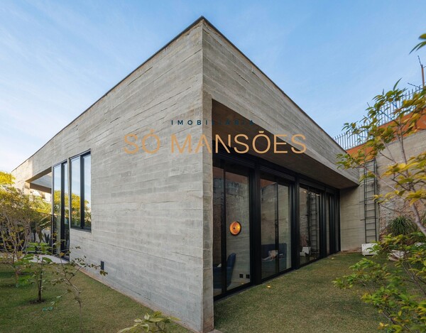 CASA À VENDA NO BAIRRO SÃO BENTO EM BELO HORIZONTE