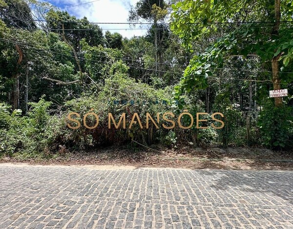 Lote de 900m² à venda no bairro Colina - Trancoso/BA.
