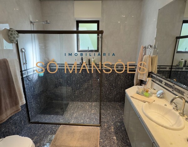 VILA ALPINA -  CASA À VENDA EM NOVA LIMA MG