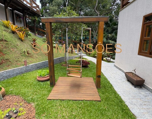 VILA ALPINA -  CASA À VENDA EM NOVA LIMA MG