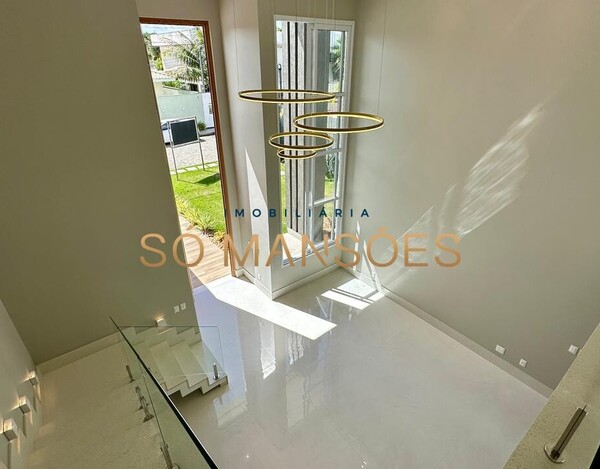 Casa de 313m² à venda no Condomínio Outeiro da Glória - Porto Seguro/BA.