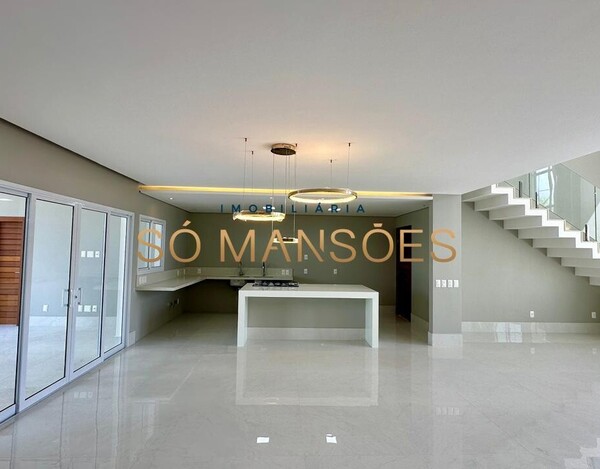 Casa de 313m² à venda no Condomínio Outeiro da Glória - Porto Seguro/BA.