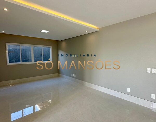 Casa de 313m² à venda no Condomínio Outeiro da Glória - Porto Seguro/BA.