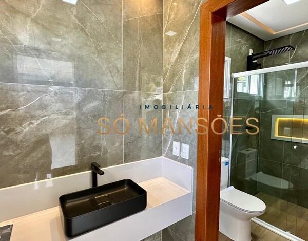 Casa de 313m² à venda no Condomínio Outeiro da Glória - Porto Seguro/BA.