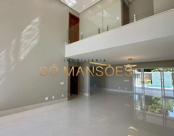 Casa de 313m² à venda no Condomínio Outeiro da Glória - Porto Seguro/BA.