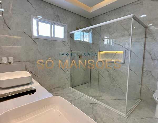 Casa de 313m² à venda no Condomínio Outeiro da Glória - Porto Seguro/BA.