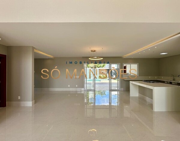 Casa de 313m² à venda no Condomínio Outeiro da Glória - Porto Seguro/BA.