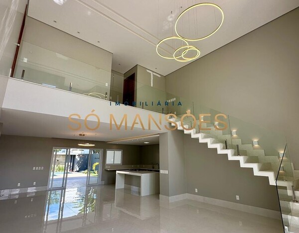 Casa de 313m² à venda no Condomínio Outeiro da Glória - Porto Seguro/BA.