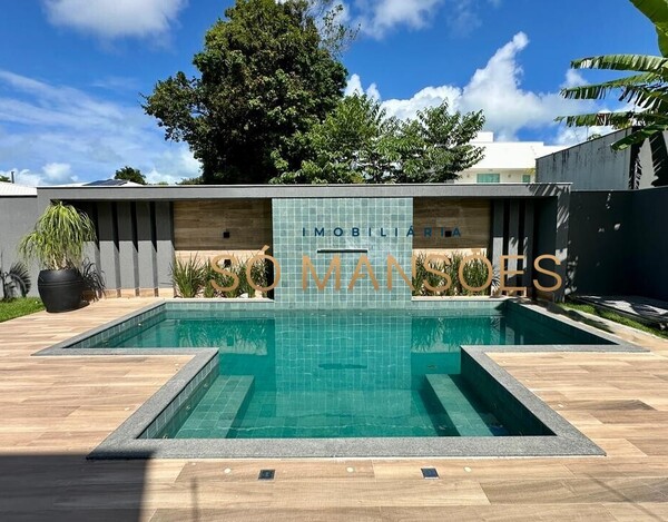Casa de 313m² à venda no Condomínio Outeiro da Glória - Porto Seguro/BA.