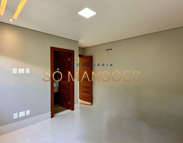 Casa de 313m² à venda no Condomínio Outeiro da Glória - Porto Seguro/BA.