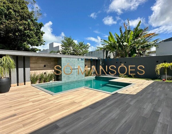 Casa de 313m² à venda no Condomínio Outeiro da Glória - Porto Seguro/BA.