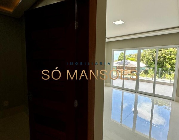 Casa de 313m² à venda no Condomínio Outeiro da Glória - Porto Seguro/BA.