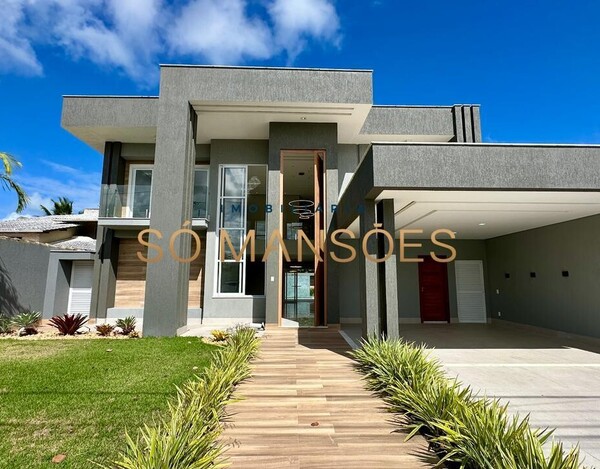 Casa de 313m² à venda no Condomínio Outeiro da Glória - Porto Seguro/BA.