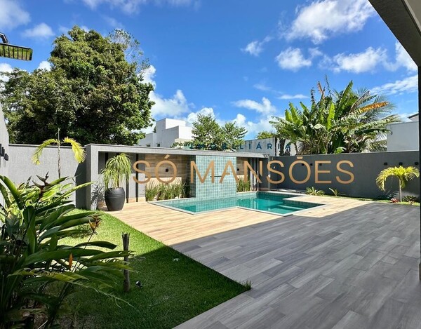 Casa de 313m² à venda no Condomínio Outeiro da Glória - Porto Seguro/BA.