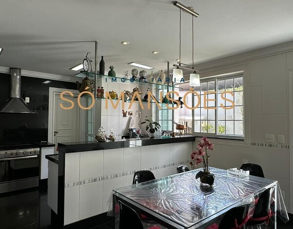 CASA À VENDA NO VILA CASTELA 