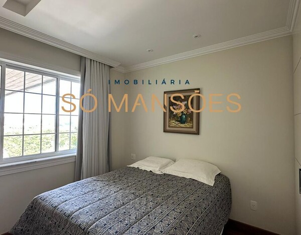 CASA À VENDA NO VILA CASTELA 