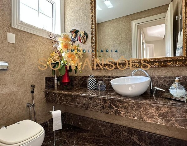 CASA À VENDA NO VILA CASTELA 