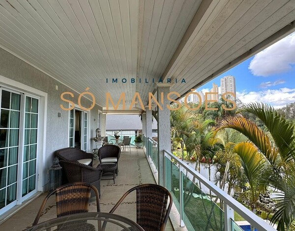 CASA À VENDA NO VILA CASTELA 