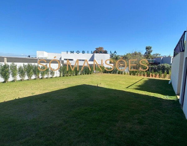 CASA À VENDA NO CONDOMÍNIO SONHO VERDE EM LAGOA SANTA