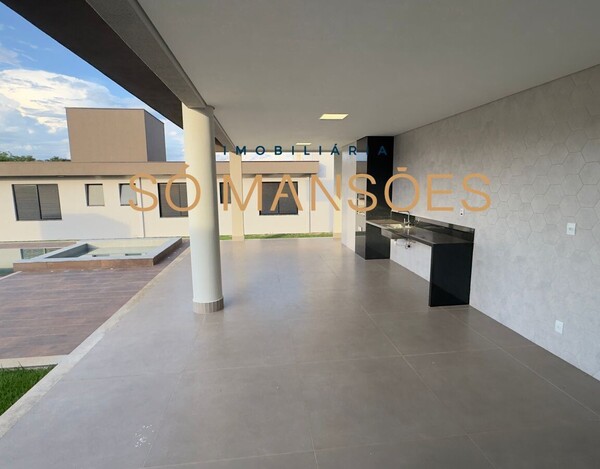 CASA À VENDA NO CONDOMÍNIO VITÓRIA GOLF EM LAGOA SANTA