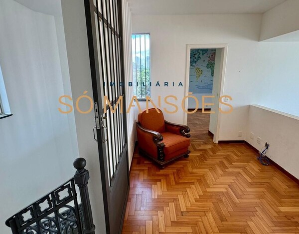 CASA À VENDA NO BAIRRO BELVEDERE 