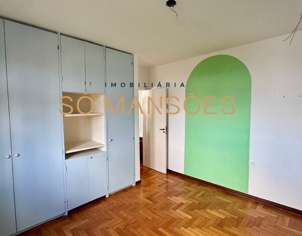 CASA À VENDA NO BAIRRO BELVEDERE 