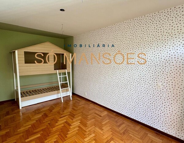 CASA À VENDA NO BAIRRO BELVEDERE 