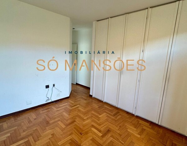 CASA À VENDA NO BAIRRO BELVEDERE 