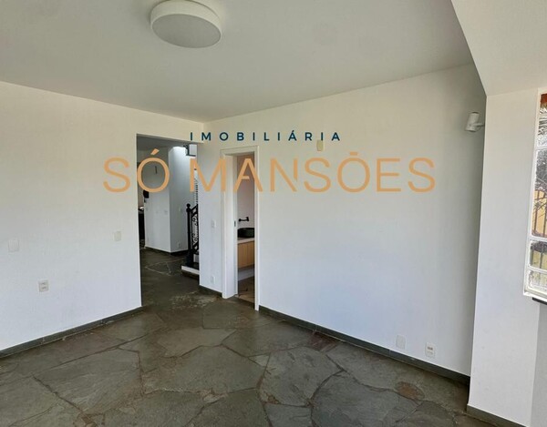 CASA À VENDA NO BAIRRO BELVEDERE 