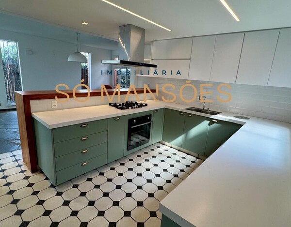 CASA À VENDA NO BAIRRO BELVEDERE 