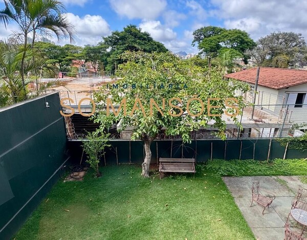 CASA À VENDA NO BAIRRO BELVEDERE 