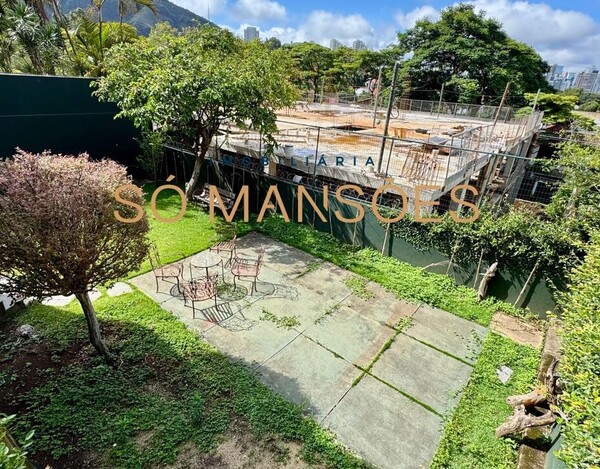 CASA À VENDA NO BAIRRO BELVEDERE 