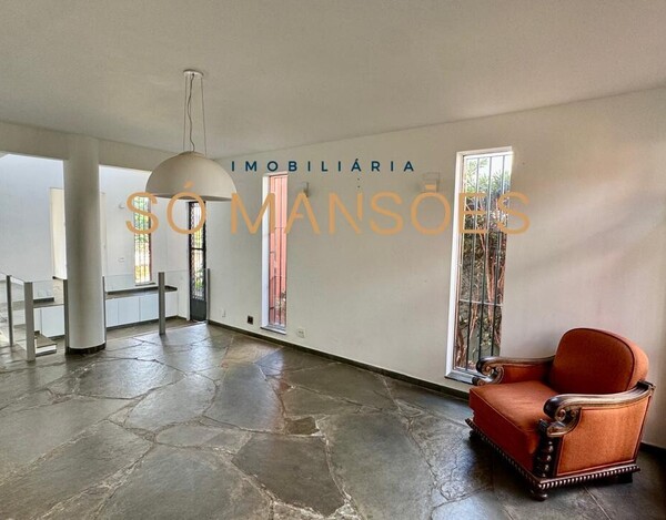 CASA À VENDA NO BAIRRO BELVEDERE 