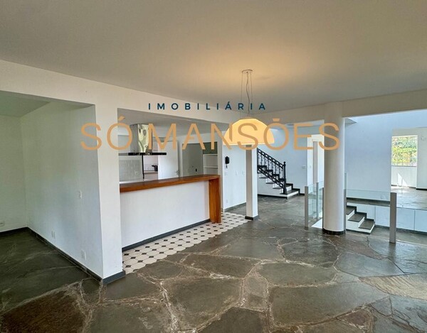 CASA À VENDA NO BAIRRO BELVEDERE 