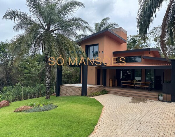 CASA À VENDA NO CONDOMÍNIO VEREDAS DAS GERAES 