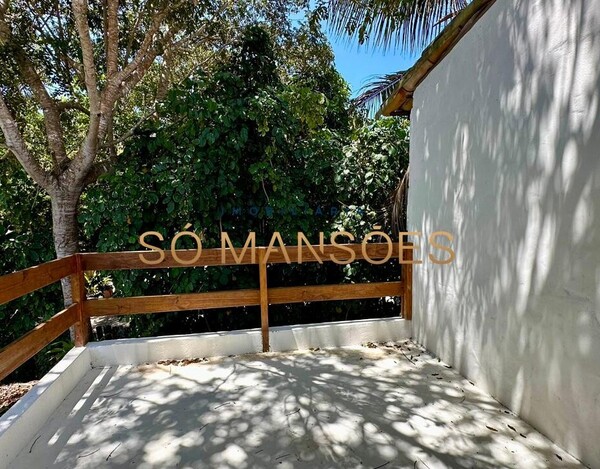 Casa de 234m² à venda no Outeiro das Brisas - Trancoso/BA.