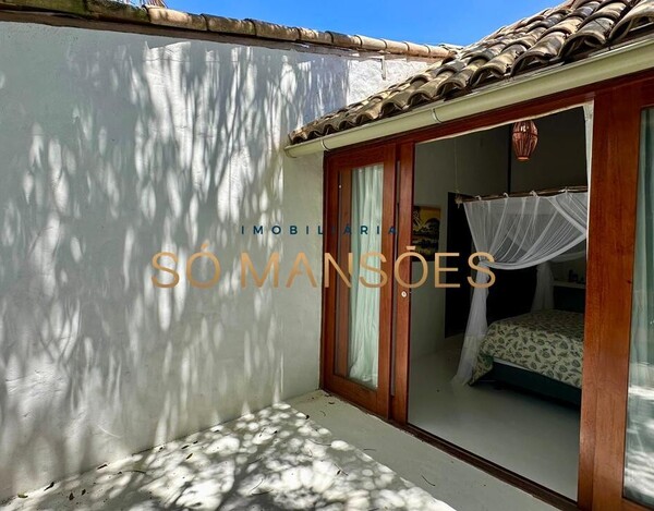 Casa de 234m² à venda no Outeiro das Brisas - Trancoso/BA.