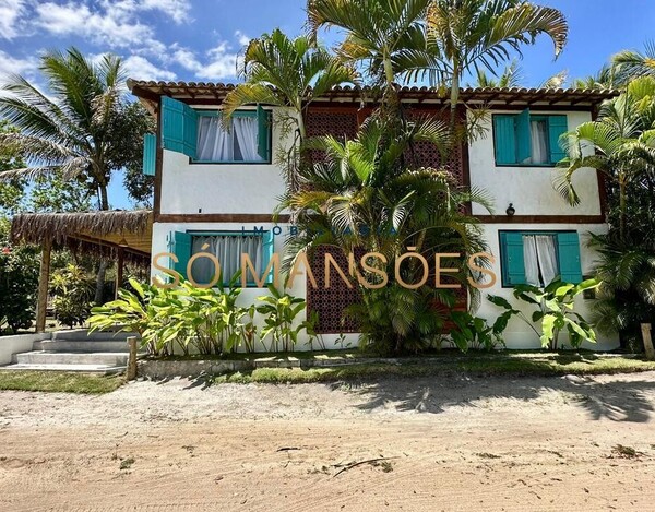 Casa de 234m² à venda no Outeiro das Brisas - Trancoso/BA.