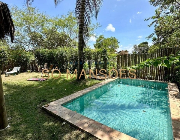 Casa Espaçosa de 234 m² à Venda com 4 Suítes e Spa no Condomínio Outeiro das Brisas - Bahia, Trancoso - BA