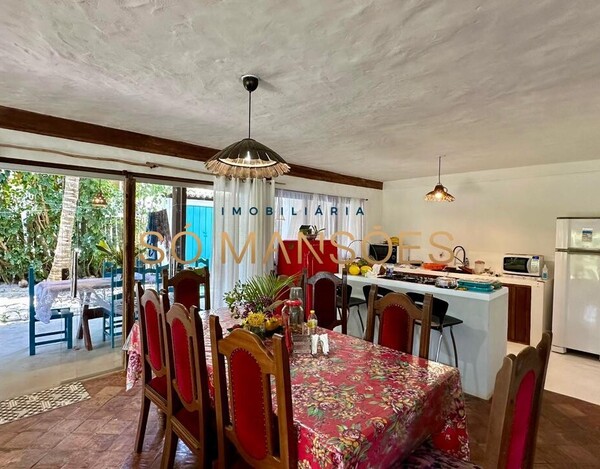 Casa de 234m² à venda no Outeiro das Brisas - Trancoso/BA.