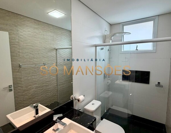 Casa de 383m² à venda no Vila Alpina.