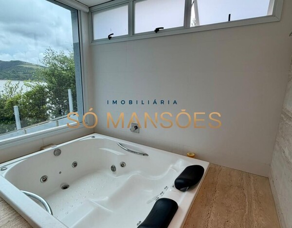 Casa de 383m² à venda no Vila Alpina.