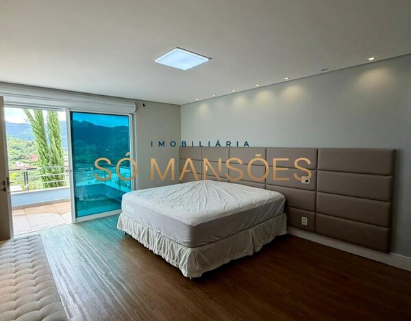 Casa de 383m² à venda no Vila Alpina.