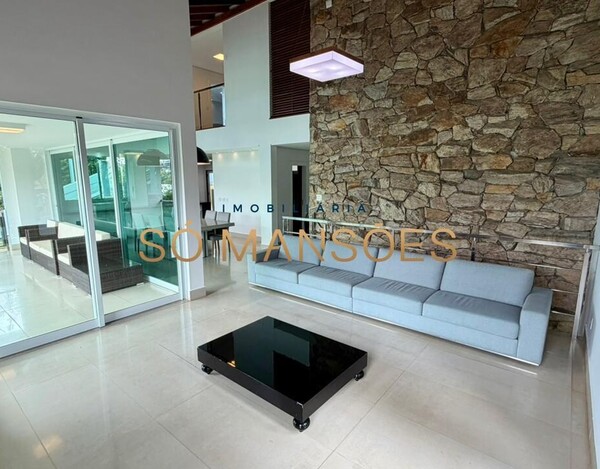 Casa de 383m² à venda no Vila Alpina.